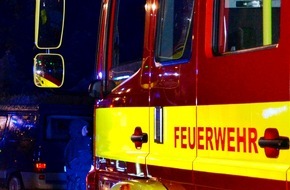 Polizei Mettmann: POL-ME: Brennende Autos an der Schwarzbachstraße - Ratingen - 1811044