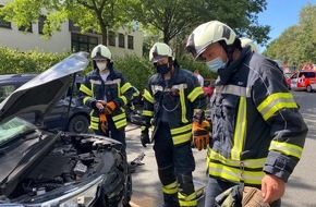 Feuerwehr Sprockhövel: FW-EN: Verkehrsunfall in der Stefansbecke