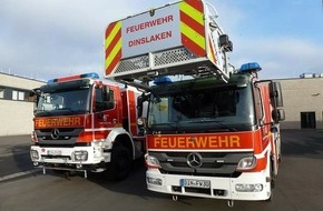 Feuerwehr Dinslaken: FW Dinslaken: PKW Brand