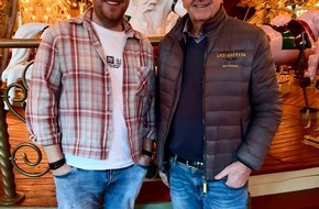 ROCKFM: Was Bill Gates mit dem Europa-Park zu tun hat verrät Roland Mack im Interview mit John Seegert