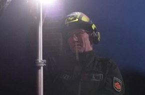 POL-HB: Nr.: 0139--85 illegale Spielautomaten vernichtet--