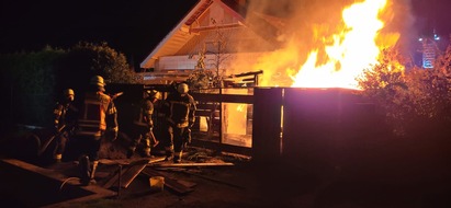 Freiwillige Feuerwehr Werne: FW-WRN: FEUER_3 - LZ3 - LZ1 - Meldung über Pol, Gebäudebrand volle Ausdehnung, Adresse noch unklar