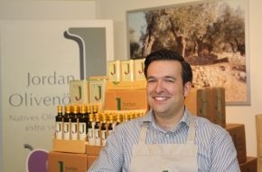 Jordan Olivenöl GmbH: Olivenöl gegen die Krise (mit Bild) / Eine deutsche Familie produziert in Griechenland Olivenöl und trotzt der Krise