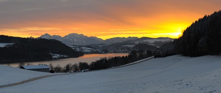 Salzburger Seenland Tourismus GmbH: KRÄUTERleben Advent mit Rauch & Brauch - BILD