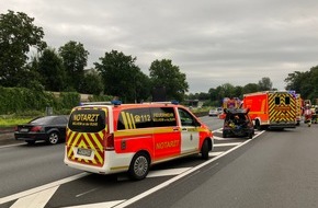 Feuerwehr Mülheim an der Ruhr: FW-MH: Verkehrsunfall mit 6 Verletzten auf der A40
