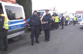 Polizeiinspektion Hameln-Pyrmont/Holzminden: POL-HM: Einbrecherbanden aus dem Verkehr ziehen / 
Polizeichef Hansmann: "Kontrollen werden fortgesetzt!"