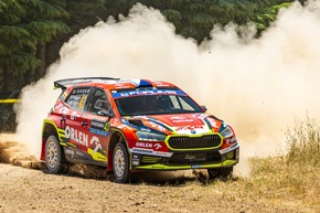 Finnland-Rallye: Estnische, finnische und tschechische Škoda Teams jagen auf schnellen Schotterstrecken in Jyväskylä nach Ruhm