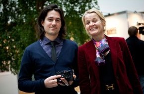 Leica Camera AG: Preisträger des 12. Fotowettbewerbs "UNICEF-Foto des Jahres" ausgezeichnet (mit Bild)