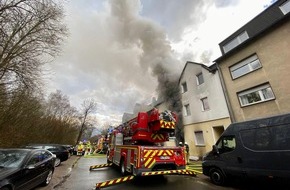 Feuerwehr Recklinghausen: FW-RE: Kellerbrand - keine verletzten Personen - Bewohner rettet zwei Hunde