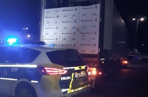 Bundespolizeidirektion Sankt Augustin: BPOL NRW: Vier Afghanen auf der Ladefläche eines Kühllastkraftwagens auf der Bundesautobahn A 40 unterwegs