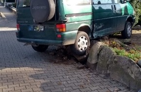 Polizeiinspektion Lüneburg/Lüchow-Dannenberg/Uelzen: POL-LG: ++ Endstation: Steinmauer ++ Hund schlägt Täter in die Flucht - vermummter Mann mit Messer ++ Zeuge stellt Fahrraddieb ++ Einbrecher stehlen Bargeld und Schmuck ++ Vorsicht vor ...