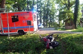 Polizei Minden-Lübbecke: POL-MI: Motorradfahrer (51) verliert Kontrolle