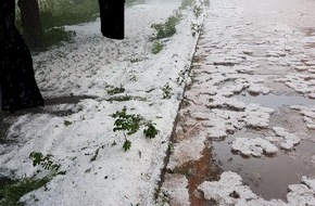 Polizeidirektion Pirmasens: POL-PDPS: Heftiges Unwetter hält den Wasgau in Atem