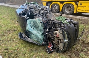 Polizeidirektion Trier: POL-PDTR: Verkehrsunfall mit leichtverletzten Personen und hohem Sachschaden auf der L 150