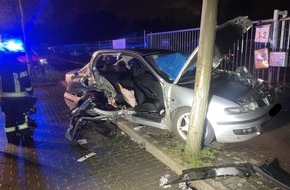 Feuerwehr Dortmund: FW-DO: Verkehrsunfall in Lindenhorst