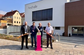 Deutsche Telekom AG: Glasfasernetz steht: Heustreu spielt in der Gigabit-Liga
