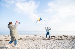 Tourismus-Agentur Lübecker Bucht: Herbsturlaub an der Ostsee / 8 Gründe, warum man im Herbst an die Lübecker Bucht fahren sollte