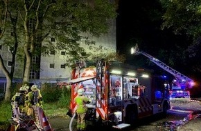 Feuerwehr Gladbeck: FW-GLA: Wohnungsbrand im Busfortshof 18