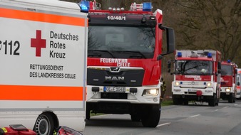 Freiwillige Feuerwehr Celle: FW Celle: Schwerer Verkehrsunfall mit 6 Verletzten am Sonntag