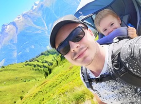 Ein junger, alleinerziehender Vater entdeckt für sich die Ruhe der Berge