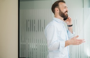 Helge Schr&auml;der: HS F&uuml;hrungscoaching: Warum ein Mitarbeitergespr&auml;ch pro Jahr nichts ver&auml;ndert &ndash; und was stattdessen Verbindlichkeit schafft