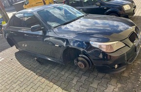 Polizei Hagen: POL-HA: R&auml;der eines geparkten Autos in Altenhagen gestohlen