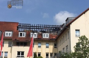 Polizeipräsidium Westpfalz: POL-PPWP: Nach Dachstuhl-Brand sind Folgemaßnahmen notwendig