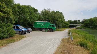 Polizeiinspektion Hildesheim: POL-HI: Polizeitaucher finden Diebesgut im Mittellandkanal