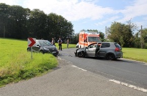 Polizei Rheinisch-Bergischer Kreis: POL-RBK: Kürten - Zwei Schwerverletzte bei Frontalzusammenstoß