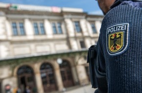 Bundespolizeidirektion München: Bundespolizeidirektion München: Festnahme am Bahnhof Weiden - Bundespolizei Waidhaus schickt gesuchten Straftäter ins Gefängnis