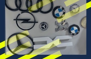 Polizei Duisburg: POL-DU: Alt-Hamborn: Wir suchen Geschädigte - Polizei fasst mutmaßliche Diebe von Kfz-Markenemblemen
