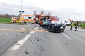 Polizeiinspektion Stade: POL-STD: Sechs überwiegend leicht verletzte Autoinsassen bei Unfall in Ritschermoor, vier Leichtverletzte bei Unfall auf der Bundesstraße 73 in Neukloster,