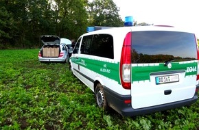 Hauptzollamt Hannover: HZA-H: "Verfolgungsfahrt endet auf dem Acker" - Zoll Hannover beendet Zigarettenschmuggel