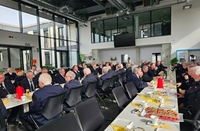 Feuerwehr der Stadt Arnsberg: FW-AR: Kameradschaftstreffen der Feuerwehr Arnsberg nach 4 Jahren wieder erfolgreich
