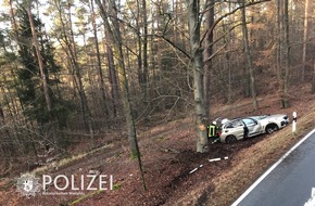 Polizeipräsidium Westpfalz: POL-PPWP: Überholmanöver führt zu Unfall