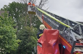 Feuerwehr Wetter (Ruhr): FW-EN: Böiger Wind sorgt für Feuerwehreinsatz