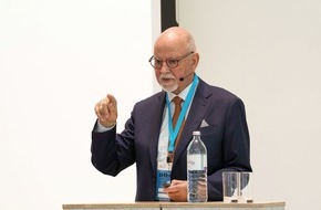 Hagleitner Hygiene International GmbH: Sommerzeit, Urlaubszeit: Hygiene-Professor Martin Exner warnt vor Infektionsgefahr aus der Wasserleitung