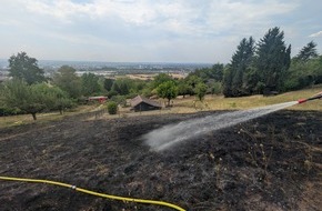 Feuerwehr Weil am Rhein: Feuerwehr Weil: Verkehrsunfall & Fl&auml;chenbrand in Weil am Rhein