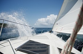 St. Maarten Tourist Bureau: Segeltouren und Regatten rund um St. Maarten