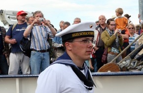 Presse- und Informationszentrum Marine: Deutsche Marine: Bilder der Woche: Die Marine bei der Kieler Woche 2009