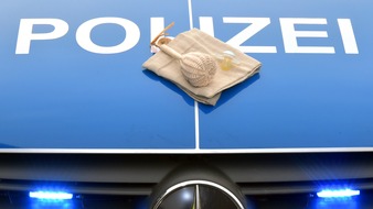Polizei Bielefeld: POL-BI: Ungewöhnlicher Einsatz: Polizisten geleiten Schwangere ins Krankenhaus