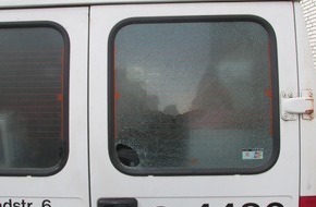 Polizeiinspektion Hameln-Pyrmont/Holzminden: POL-HOL: LKW-Aufbruchserie in Holzminden, Bevern und Stadtoldendorf: Hochwertige Werkzeuge und LKW-Anbauteile gestohlen - Täter offenbar ganz gezielt vorgegangen -