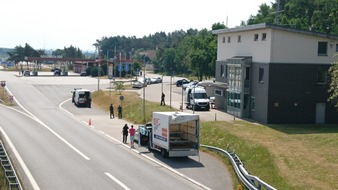 Polizeiinspektion Verden / Osterholz: POL-VER: ++ A27: Kleintransporter im Visier von Polizei und Zoll ++ 70 Fahrzeuge auf der A27 kontrolliert ++