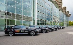 Skoda Auto Deutschland GmbH: SKODA bringt die Influencer zu den ABOUT YOU Awards 2019 (FOTO)