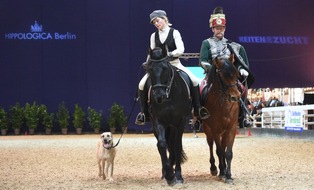 Messe Berlin GmbH: Start für die HIPPOLOGICA Berlin / Pferdesportmesse unter dem Berliner Funkturm: Packende Turniere, Shows und Reitkunst stehen auf dem Programm. (FOTO)