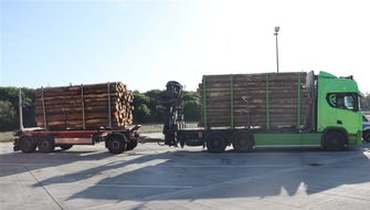 Polizeipr&auml;sidium Trier: POL-PPTR: Bremsscheibe gerissen, &uuml;berladen und zu lang - Holztransport musste stehen bleiben