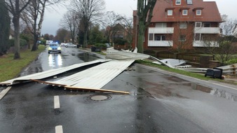 Polizei Minden-Lübbecke: POL-MI: Sturm und Regen hält Rettungskräfte in Atem