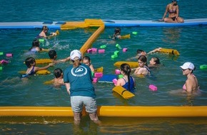 RESTUBE GmbH: Über 1.000 Kinder verbessern ihre Schwimmfähigkeit und Freiwasserkompetenz