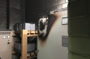 Polizeiinspektion Hameln-Pyrmont/Holzminden: POL-HM: Brand in einer Werkhalle eines Logistikunternehmens