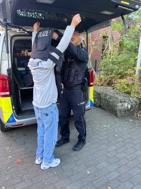 POL-RE: Kreis Recklinghausen/ Bottrop: Dialogreihe &quot;AnsprechBAR&quot; an Schulen - Positive Resonanz bestätigt Konzept